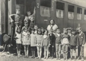 Sjećanje na razorni zemljotres u Banjaluci: Učili u vagonu, spavali u prikolici (FOTO, VIDEO)