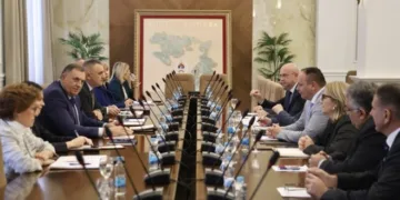 Socijalni partneri dogovorili – najniža neto plata 2026. u Srpskoj 1.000 KM