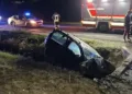 Teška saobraćajka kod Banjaluke: Auto u kanalu, jedna osoba povrijeđena