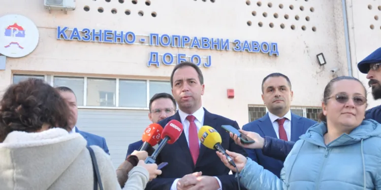 Selak nakon posjete KPZ Doboj: Red, disciplina i odgovornost ključni principi u radu ovakvih ustanova