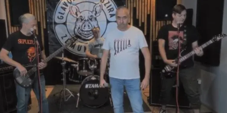 Bend “Glavom Bez Obzira” poručuje “Biće bolje”