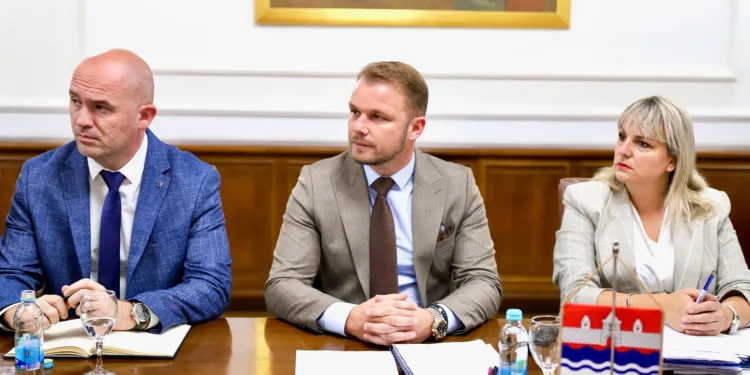 U realizaciji veliki broj projekata, gradonačelnik: Počinje asfaltiranje Kninske ulice i nastavlja gradnja šetališta od Vrućice do Švedske plaže