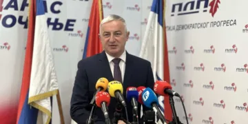 Borenović: PDP se ne gasi, neka slobodno nastave da plaču i histerišu jer se gasi Dodikov režim