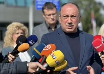 Crnadak poručio da će glavna vijest ove sedmice biti smjena Dodika sa čela SNSD-a