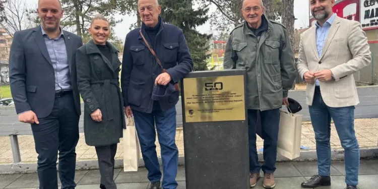 Zlatni olimpijci posjetili SD Borik: Arslanagić i Karalić otkrili spomen-ploču na mjestu gdje je 1972. postavljen kamen temeljac