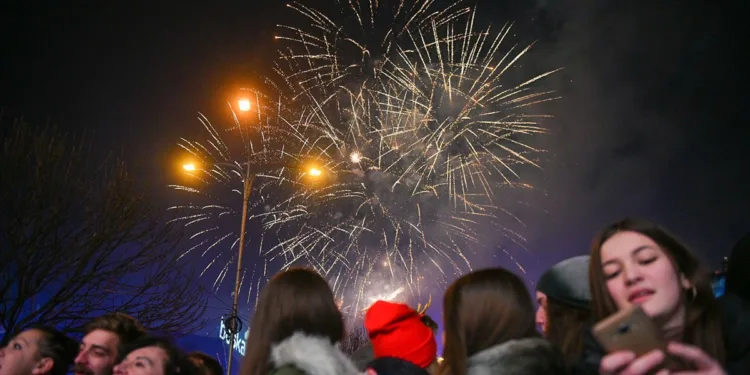 Poznati pjevači koji će nastupati za Novu godinu u Banjaluci, Sarajevu, Trebinju i Mostaru
