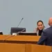 Dončić gađao papirima Stevandića, izbačen iz sale (VIDEO)