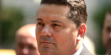 Stevandić poručio kritičarima: “Dedukcija vam je daleko, poklopite se ušima”