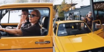 Lepa Brena se prisjetila početaka: Opet ja i moj Golf Kec, toliko godina je prošlo