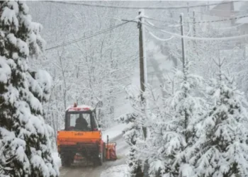 Ekipe na terenu, kontakt za građane u vezi sa zimskom službom 051/306-464