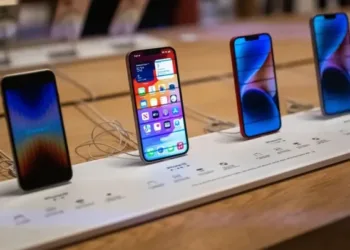 Apple riješio jedan od najvećih problema: Savitljivi iPhone stiže već sljedeće godine?