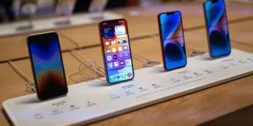Apple riješio jedan od najvećih problema: Savitljivi iPhone stiže već sljedeće godine?