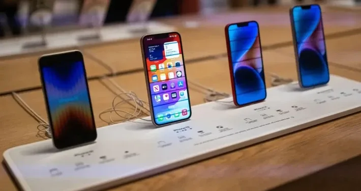 Apple riješio jedan od najvećih problema: Savitljivi iPhone stiže već sljedeće godine?