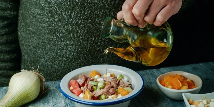 Uz ovaj jednostavan trik prepoznajte da li je maslinovo ulje pravo