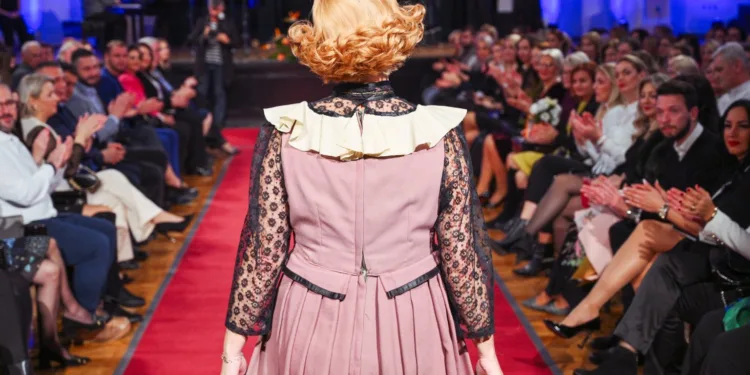 Modna revija “Baš po mjeri” u ponedjeljak, 1. decembra u Banskom dvoru