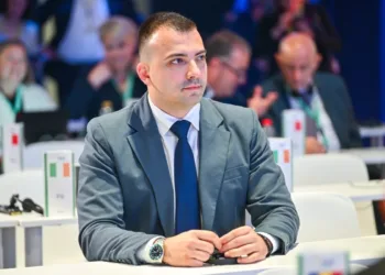 Savanović: Ninković više vremena provodi na RTRS-u nego u Skupštini