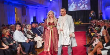 Modna revija “Baš po mjeri”: Ljepote treće životne dobi zasijaće večeras na pisti