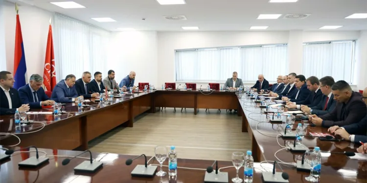 SNSD optužio koaliciju da ga koristi i krade ljude, partneri mu nisu ostali dužni