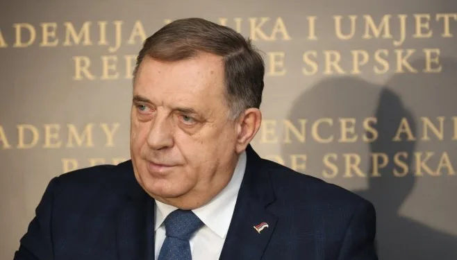 Dodik: Apsolutna laž da sam koristio avion Vlade Srpske