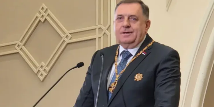 Odlikovanje za Dodika u Budimpešti