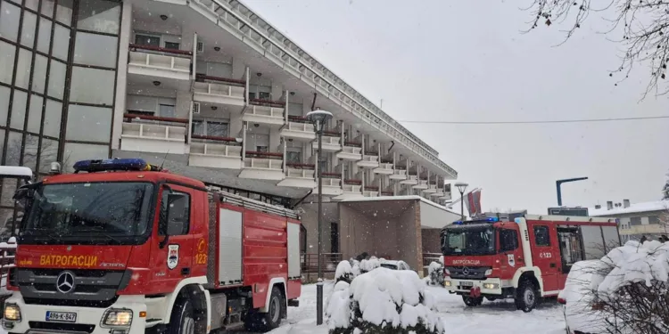 Vatrogasci gasili požar u Domu penzionera