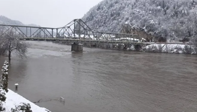 Vodostaj Drine u blagom opadanju