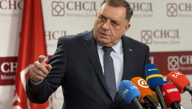 Snimak konferencije za novinare Milorada Dodika