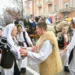Obilježavanje Badnjeg dana u Banjaluci uz pjesmu i kuvano vino, svečana povorka sa Badnjakom