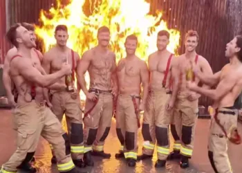 Objavili i video: Australijski vatrogasci pozirali za kalendar, novac ide u dobrotvorne svrhe