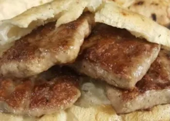 Ponedjeljkom i četvrtkom nazoveš radio – na vrata ti stiže roštilj za dvoje!