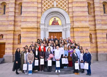 Svetosavske nagrade najboljim osnovcima i srednjoškolcima, spisak