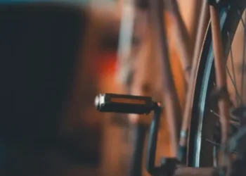 Ljudskost na djelu: Građani i pripadnici SAJ-a spasili povrijeđenog biciklistu u Banjaluci