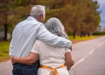 U kojim godinama ljudi drastično stare: Ovi periodi su prekretnice