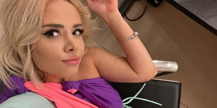 Ana Štajdohar novom pjesmom ukazuje na paradoks “uspješna žena“
