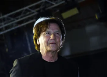 Bačena bomba na kuću Zdravka Čolića