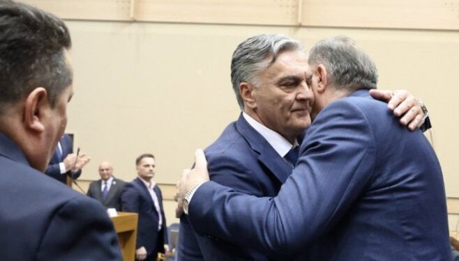 Dodik čestitao Karanu: Naša snaga je u jedinstvu