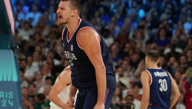 Јokić: Ne navijam ni za Partizan, ni za Zvezdu, obožavam kafanu i tamburaše (VIDEO)