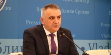 Minić: Zatražiću da se sa MUP-om Hrvatske provjere informacije u vezi sa zadržavanjem Stanivukovića