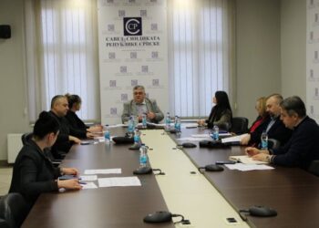 Gnjatić: Nećemo odustati od zahtjeva za povećanje plata