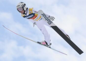 Slovenačka skakačica Nika Prevc ispisala istoriju (VIDEO)