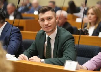 Kresojević: Vlada nam je kao struja – češće je nema nego ima. Kada se vrati ništa ne rješava