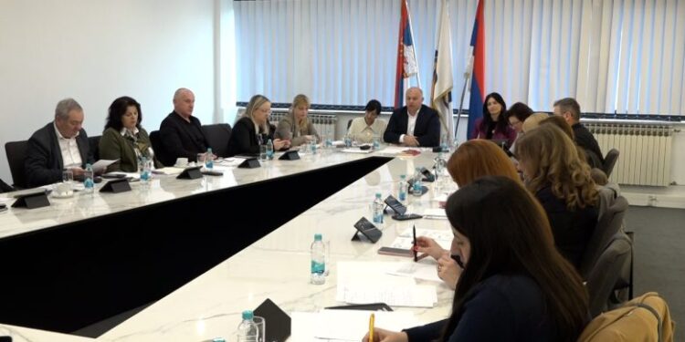 Digitalna platforma predstavljena na sjednici Savjeta za obrazovanje i zapošljavanje Grada Gradiška