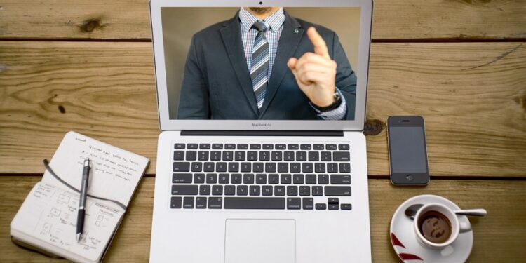 Doživotno učenje i hobiji mogu usporiti kognitivni pad i smanjiti rizik od demencije