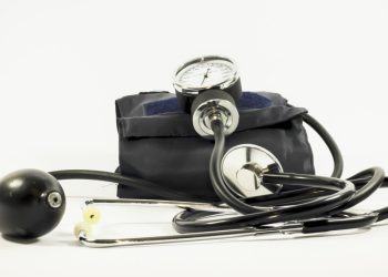 Nagle promjene vremena utiču na krvni pritisak – simptomi koje ne smijete ignorisati