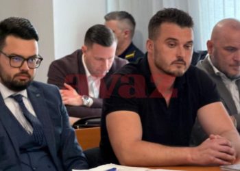 Počelo suđenje policajcima koji su podvodili maloljetnice: Javnost isključena s ročišta