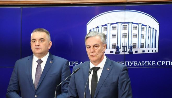 Karan i Minić sa delegacijom iz Sankt Peterburga