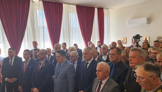 34 godine od formiranja VRS; Život za slobodu srpskog naroda dalo više od 23.000 boraca