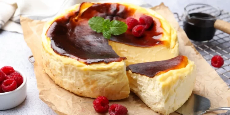 Zagoren spolja, kremast iznutra: Recept za čizkejk koji je osvojio planetu
