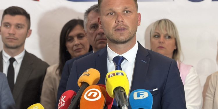 Stanivuković pozvao rukovodstvo UIO na hitno otvaranje novog graničnog prelaza u Gradišci