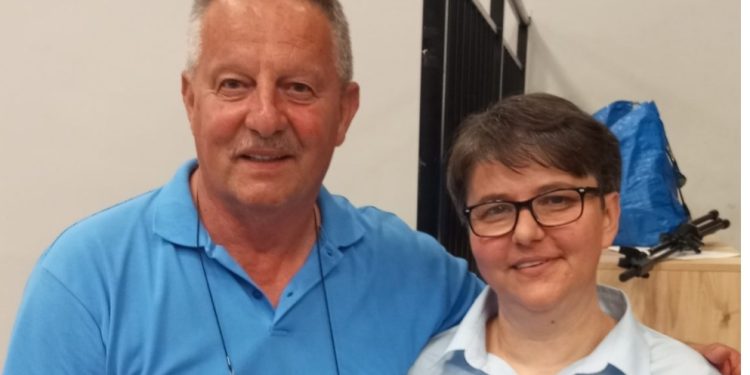 “Plavi svijet” i ansambl “Prijatelji sa Vrbasa” organizovali humanitarno veče